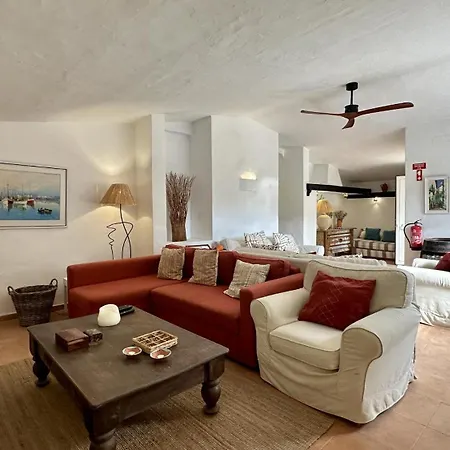 Villa Morocco With Heated Private Pool For 12 Guests In Albufeira