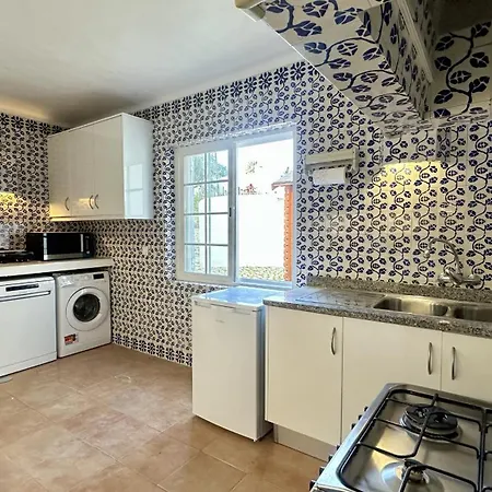 Villa Morocco With Heated Private Pool For 12 Guests In